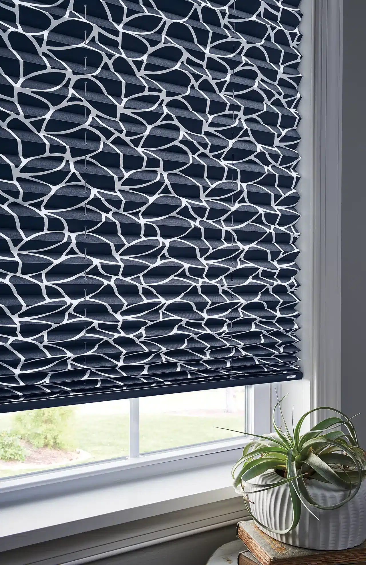 Pleated Shades Pattern (1)